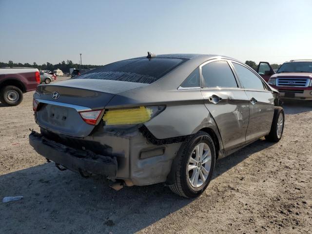 5NPEB4AC5DH761308 - 2013 HYUNDAI SONATA GLS BROWN photo 4