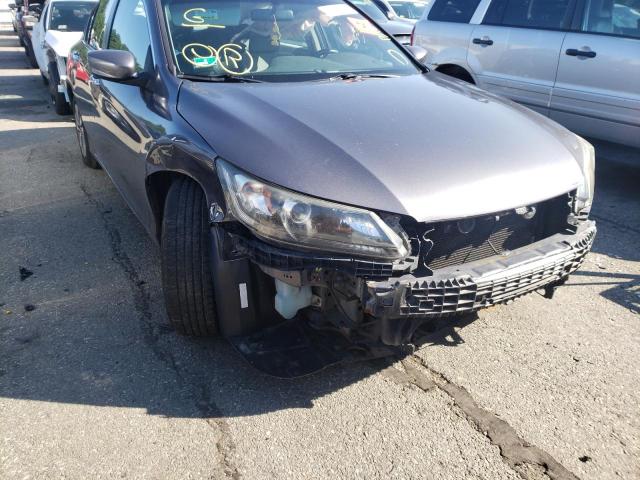 1HGCR2F35DA032945 - 2013 HONDA ACCORD LX GRAY photo 9