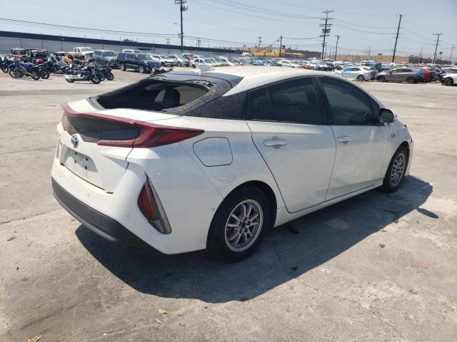 JTDKARFP8H3001891 - 2017 TOYOTA PRIUS PRIM 银色 照片 4