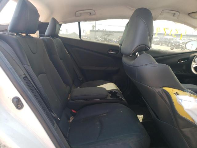 JTDKARFP8H3001891 - 2017 TOYOTA PRIUS PRIM 银色 照片 6