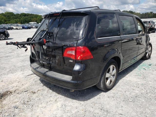 2V4RW3DG4BR625837 - 2011 VOLKSWAGEN ROUTAN SE  photo 4