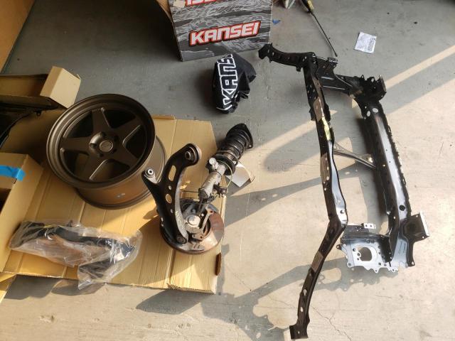 N0VNL0T58428762 - 2015 TOYOTA SCION FR-S RED photo 3