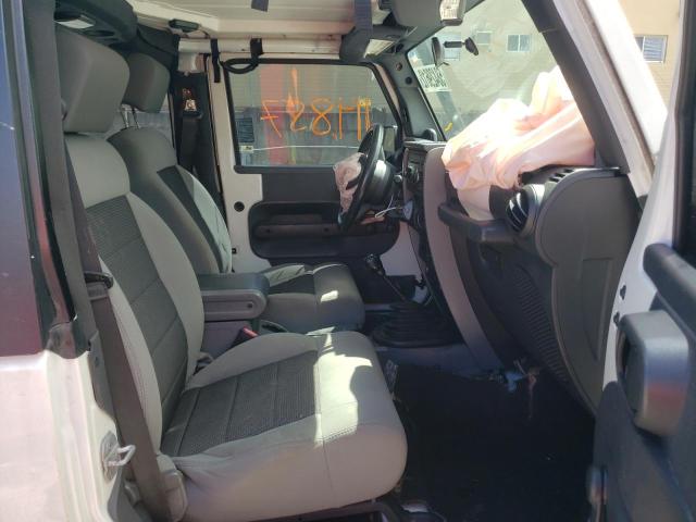 1J4AA2D19AL217539 - 2010 JEEP WRANGLER S WHITE photo 5