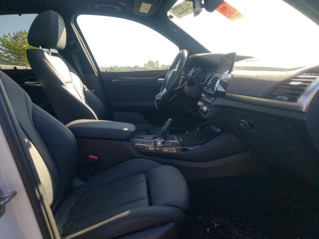 5UXTR9C56KLP86479 - 2019 BMW X3 XDRIVE3 WHITE photo 5