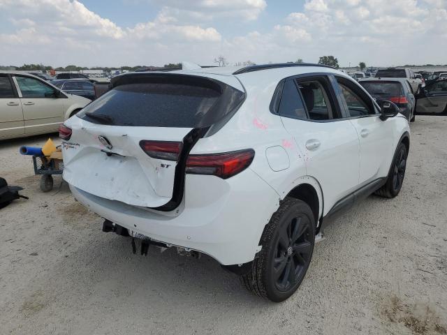 LRBFZNR49ND071179 - 2022 BUICK ENVISION E WHITE photo 4