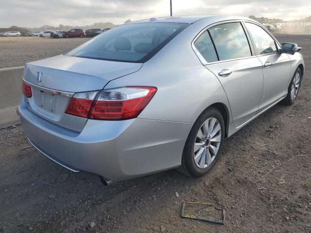 1HGCR2F84FA202775 - 2015 HONDA ACCORD EXL SILVER photo 4