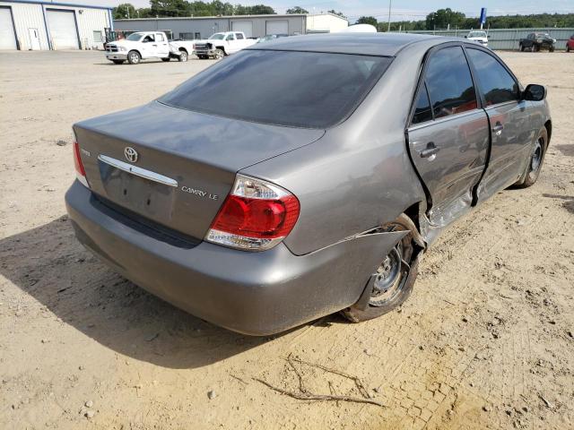 4T1BE30K55U624188 - 2005 TOYOTA CAMRY LE GRAY photo 4