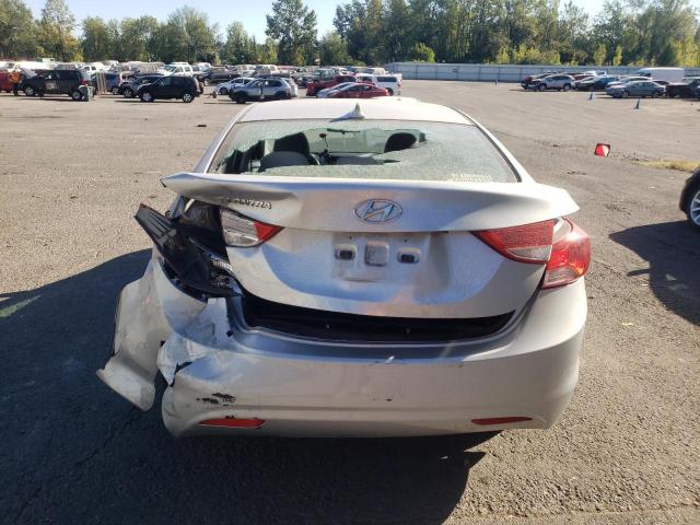 5NPDH4AE9DH421008 - 2013 HYUNDAI ELANTRA SILVER photo 9