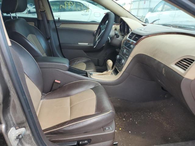 1G1ZE5E0XAF138375 - 2010 CHEVROLET MALIBU LTZ თაფლისფერი ფოტო 5