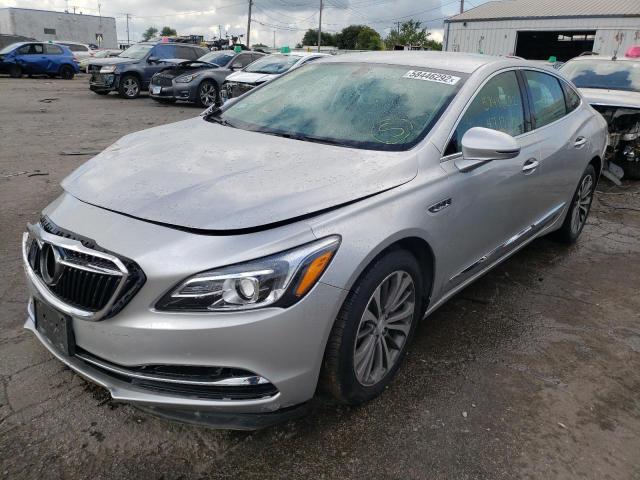 1G4ZP5SS0JU126699 - 2018 BUICK LACROSSE E SILVER photo 2