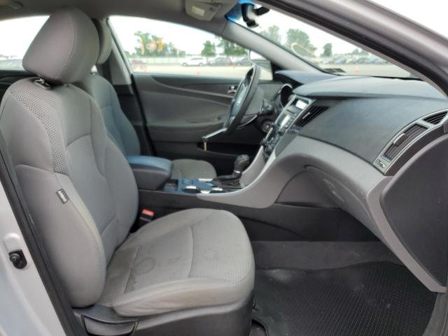 5NPEB4AC2DH727441 - 2013 HYUNDAI SONATA GLS SILVER photo 5