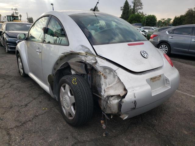 3VWCS21C11M408918 - 2001 VOLKSWAGEN NEW BEETLE 银色 照片 3