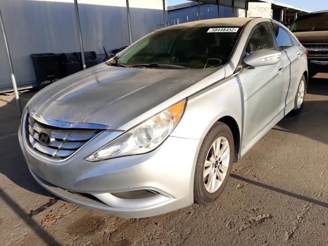 5NPEB4ACXEH819737 - 2014 HYUNDAI SONATA GLS SILVER photo 2