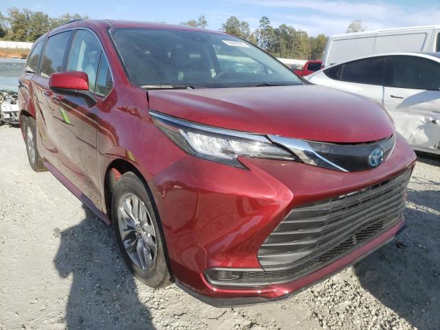 5TDKRKEC1NS098179 - 2022 TOYOTA SIENNA LE RED photo 1