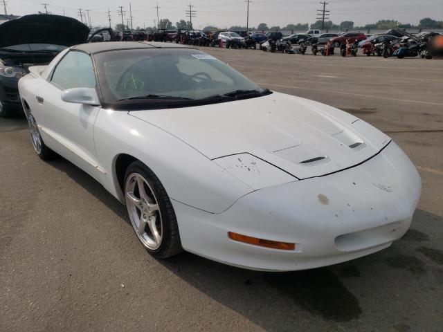 2G2FV22P7T2214475 - 1996 PONTIAC FIREBIRD F WHITE photo 1