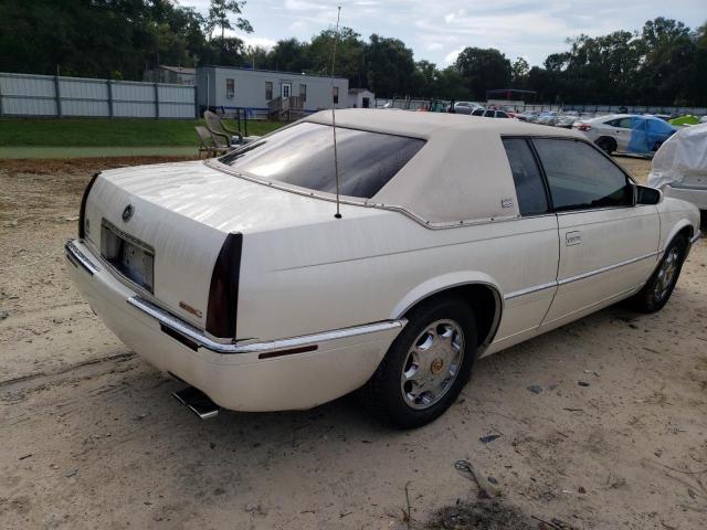 1G6EL12Y02B100826 - 2002 CADILLAC ELDORADO E WHITE photo 4