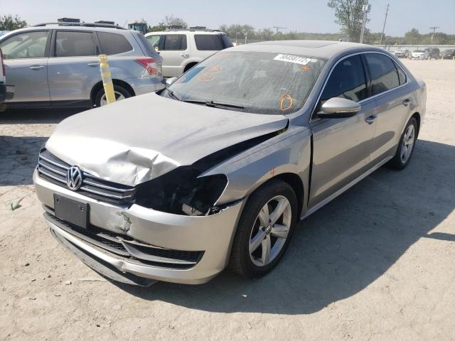 1VWBH7A33CC096113 - 2012 VOLKSWAGEN PASSAT SE SILVER photo 2