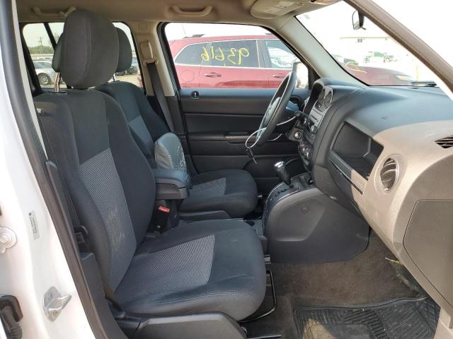1C4NJPBB7ED859158 - 2014 JEEP PATRIOT SP თეთრი ფოტო 5