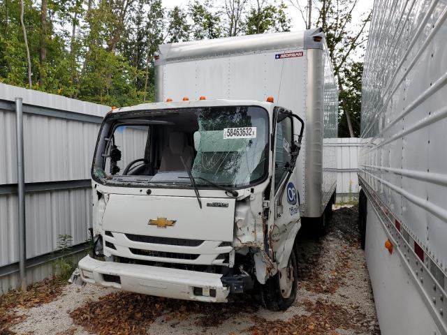 54DCDW1B9JS808529 - 2018 CHEVROLET 4500 WHITE photo 2