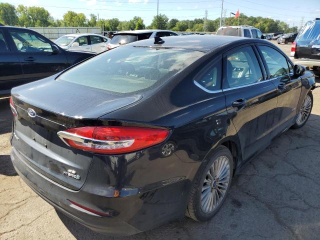 3FA6P0LU7KR147526 - 2019 FORD FUSION SE BLACK photo 4