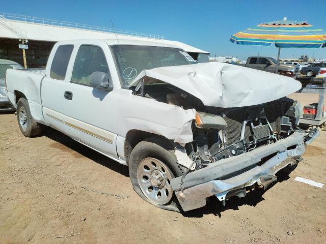 2GCEC19T261145988 - 2006 CHEVROLET SILVERADO WHITE photo 1