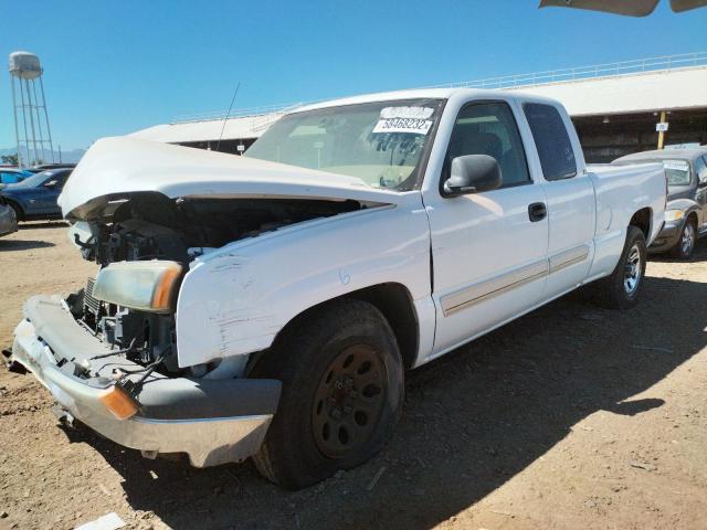 2GCEC19T261145988 - 2006 CHEVROLET SILVERADO WHITE photo 2