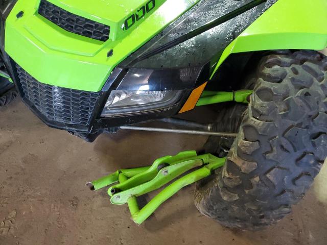 4UF18MPV2JT303960 - 2018 ARCTIC CAT WILDCAT 绿色 照片 9