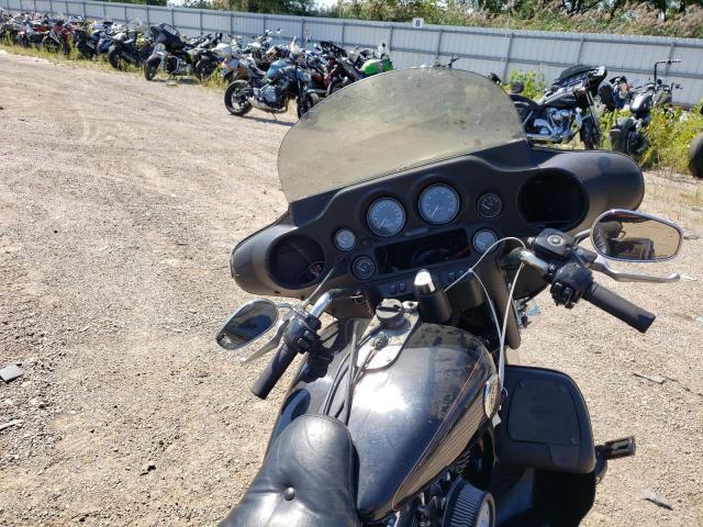 1HD1FCW1XYY610794 - 2000 HARLEY-DAVIDSON FLHTCUI 黑色 照片 5