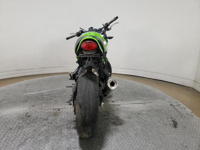 JKAZR2E17KA003611 - 2019 KAWASAKI ZR900 GREEN photo 4