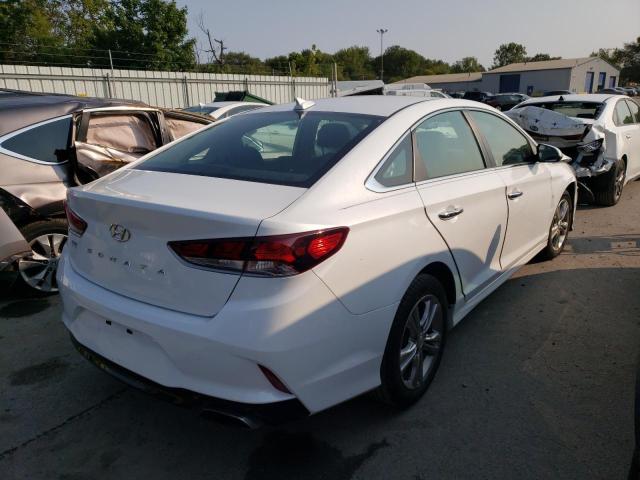 5NPE34AF6KH735529 - 2019 HYUNDAI SONATA LIM WHITE photo 4