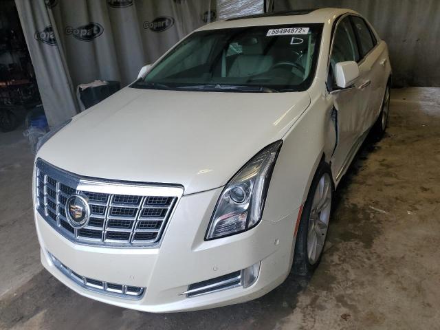 2G61P5S35F9125002 - 2015 CADILLAC XTS PREMIU WHITE photo 2