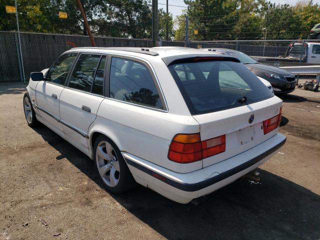 WBAHJ6325SGD26239 - 1995 BMW 525 IT AUT WHITE photo 3