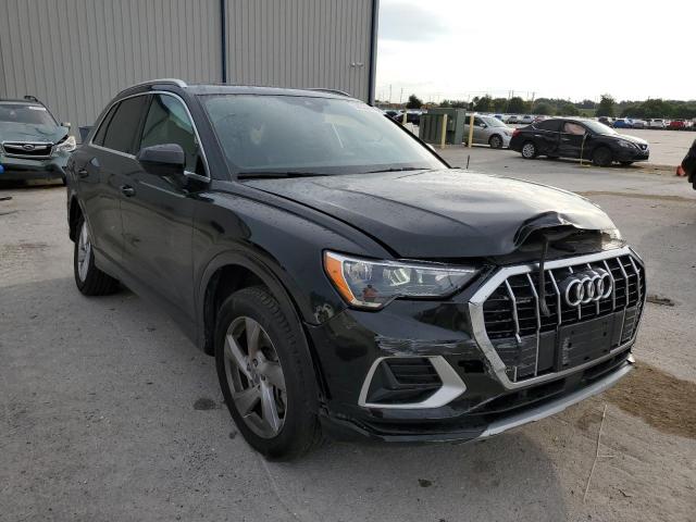 WA1AECF39L1056200 - 2020 AUDI Q3 PREMIUM BLACK photo 1