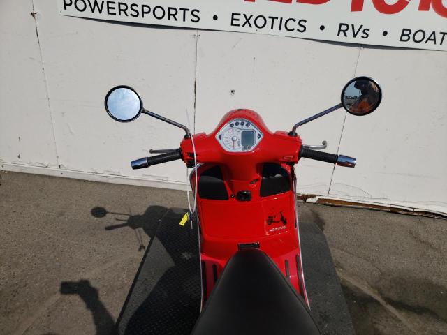 ZAPM459L185007875 - 2008 VESPA GTS 250 RED photo 8