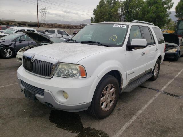 5LMFU27R83LJ44096 - 2003 LINCOLN NAVIGATOR 白色 照片 2