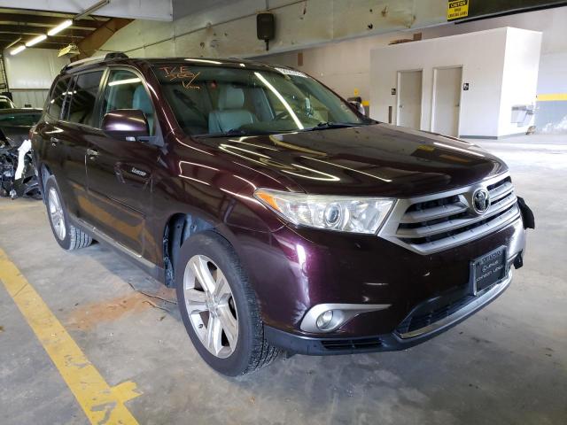 5TDDK3EH7DS265416 - 2013 TOYOTA HIGHLANDER MAROON photo 1