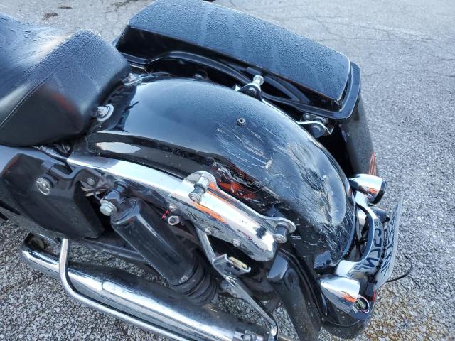 1HD1KB411AB611317 - 2010 HARLEY-DAVIDSON FLHX BLACK photo 10