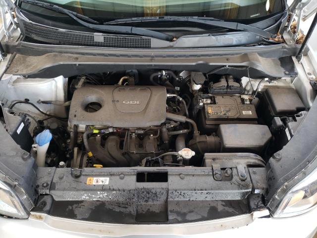 KNDJN2A22K7699384 - 2019 KIA SOUL SILVER photo 7