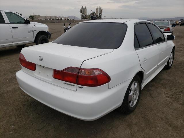 1HGCG16542A040713 - 2002 HONDA ACCORD EX WHITE photo 4