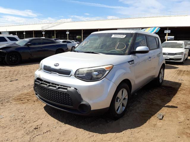 KNDJN2A26F7800920 - 2015 KIA SOUL SILVER photo 2