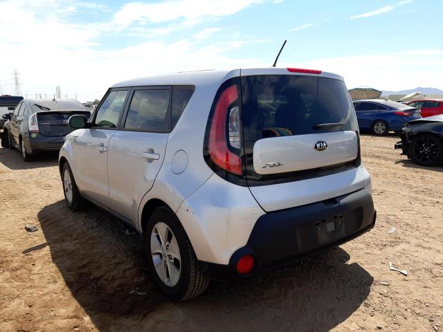 KNDJN2A26F7800920 - 2015 KIA SOUL SILVER photo 3