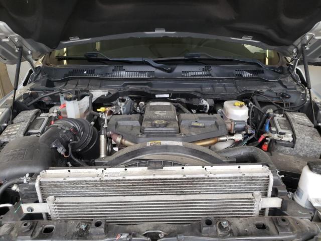 3C6UR5ML0JG340875 - 2018 RAM 2500 SLT 银色 照片 7