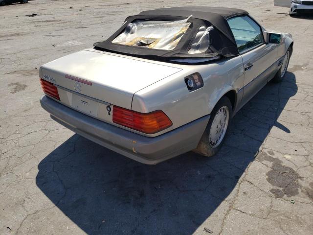 WDBFA66E7MF035617 - 1991 MERCEDES-BENZ 500 SL SILVER photo 4