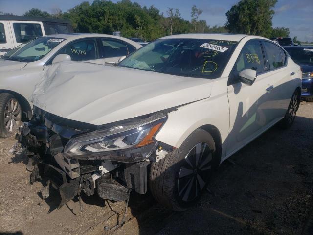 1N4BL4DV3KC144498 - 2019 NISSAN ALTIMA SV WHITE photo 2