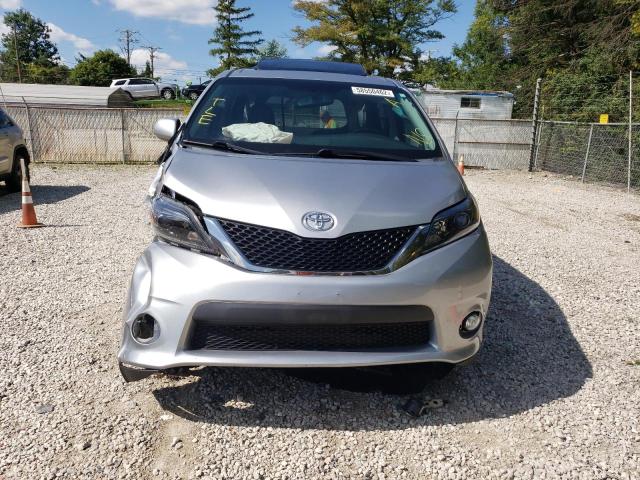 5TDXK3DC9FS657321 - 2015 TOYOTA SIENNA SPO SILVER photo 9