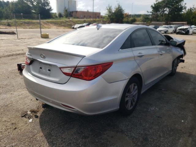 5NPEB4AC0DH778226 - 2013 HYUNDAI SONATA GLS SILVER photo 4