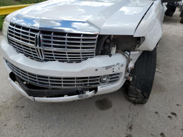 5LMJJ2J5XAEJ00806 - 2010 LINCOLN NAVIGATOR 白色 照片 9