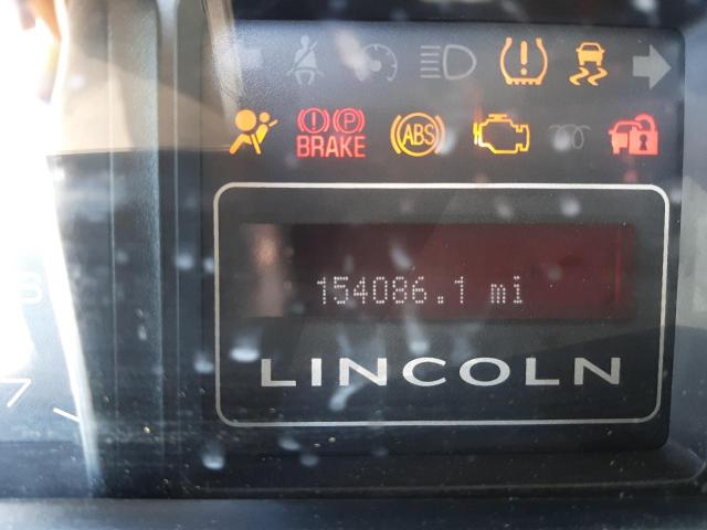 5LMFU27579EJ01024 - 2009 LINCOLN NAVIGATOR BLACK photo 8