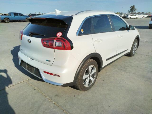 KNDCB3LC0J5210911 - 2018 KIA NIRO FE WHITE photo 4