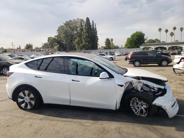 5YJYGDEE7MF300040 - 2021 TESLA MODEL Y أبيض صورة 9